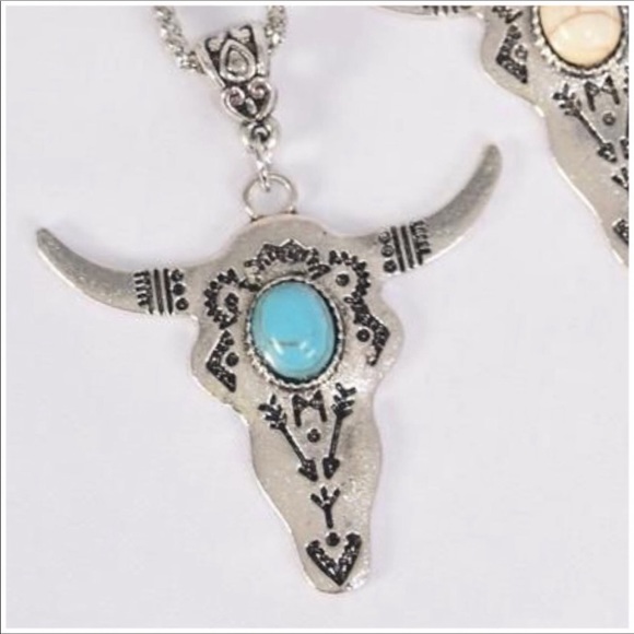 BOHO Bull Skull Pendant Turquoise Stone Silver NWT Western Steer - Picture 5 of 5